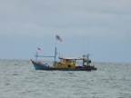 Kra Bank Trawler.JPG (157 KB)